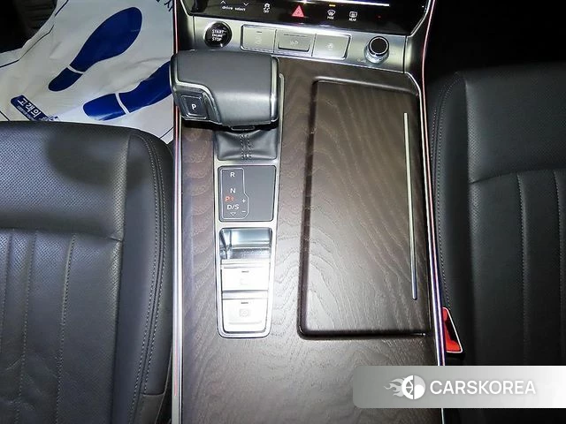Audi A6 (C8) 2022 Белый из Кореи, фото 3