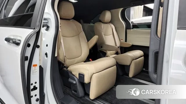 Toyota Sienna 4th Generation 2023 Белый из Кореи, фото 3