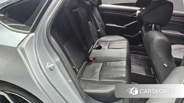 Honda Accord 10th Generation 2021 Серебристо-серый из Кореи, фото 3