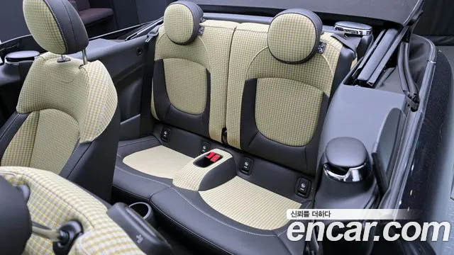 Mini Cooper S Convertible 2024 Черный из Кореи, фото 3