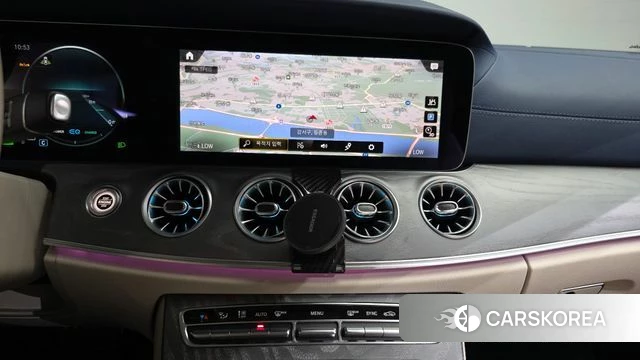 Mercedes-Benz E-Class W213 2023 Белый из Кореи, фото 3