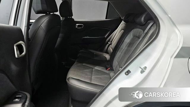 Hyundai Venue 2019 Белый из Кореи, фото 3