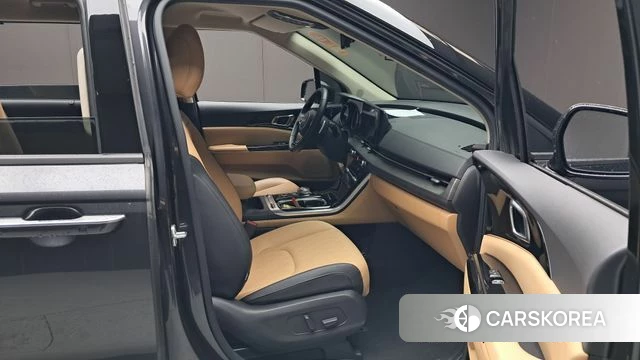 Kia Carnival 4th generation 2023 Серый из Кореи, фото 3