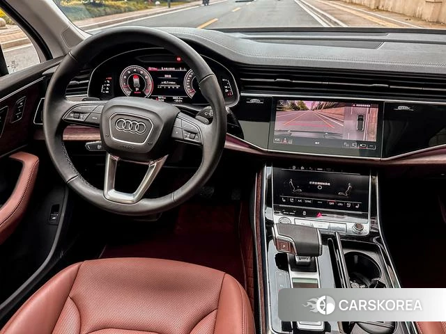 Audi Q7 2024 Черный из Китая, фото 3