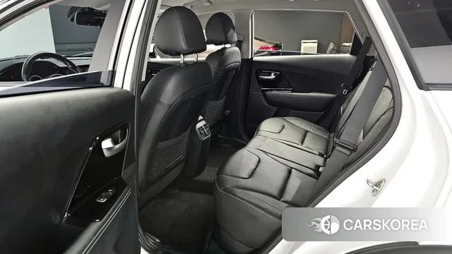 Kia Niro EV 2021 Белый из Кореи, фото 3