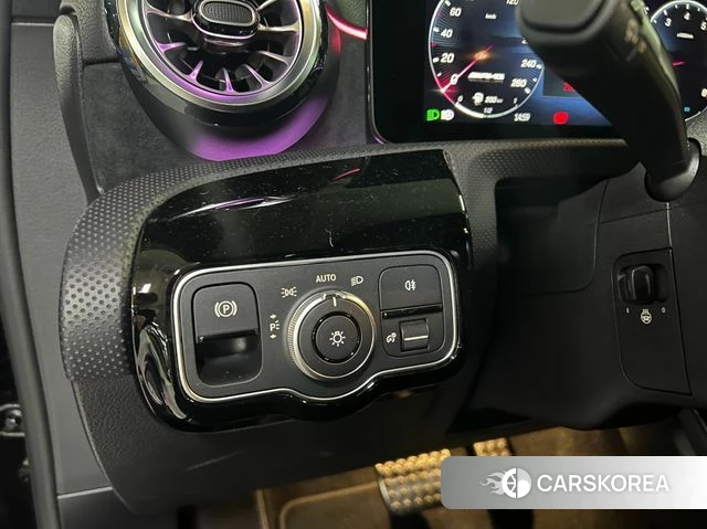 Mercedes-Benz A-Class W177 2024 Черный из Кореи, фото 3