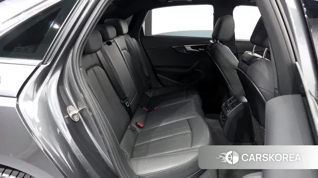 Audi A4 (B9) 2021 Серый из Кореи, фото 3