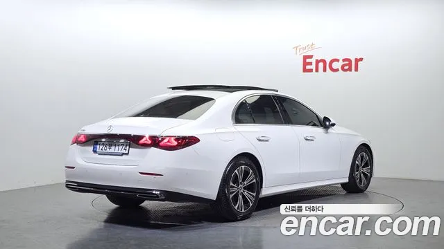 Mercedes-Benz E-Class W214 id 2681070 из Кореи 3