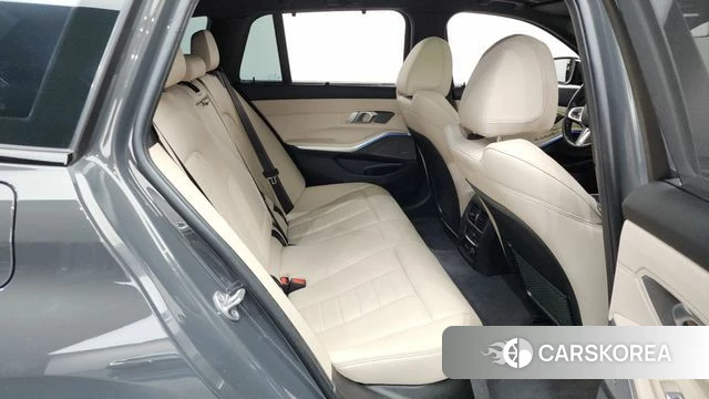 BMW 3 Series (G20) 2020 Серый из Кореи, фото 3