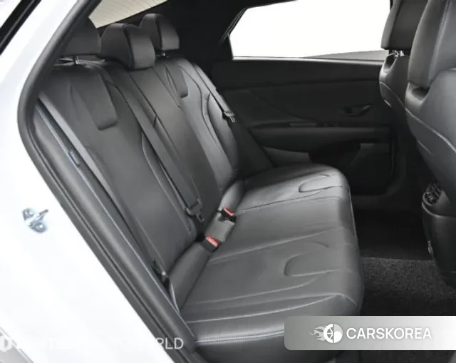 Hyundai The New Avante (CN7) 2025 Белый из Кореи, фото 3