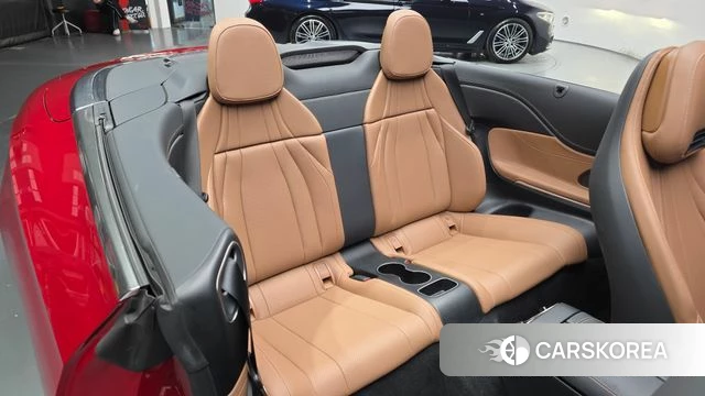 Mercedes-Benz CLE-Class C236 2024 Красный из Кореи, фото 3