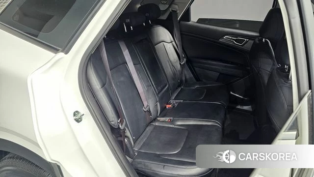 Kia Sportage 5th Generation 2022 Белый из Кореи, фото 3