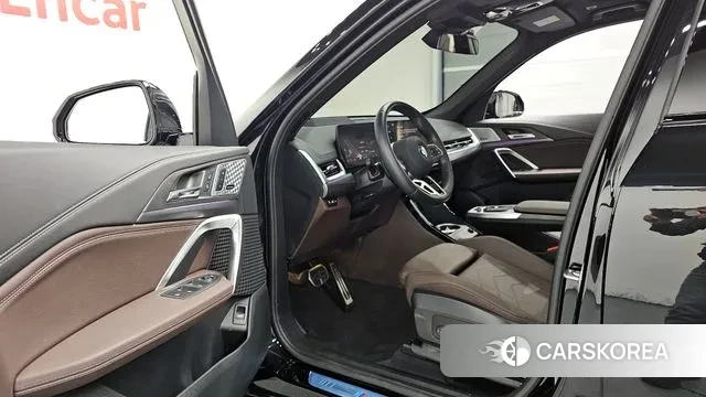 BMW X1 (U11) 2023 Черный из Кореи, фото 3