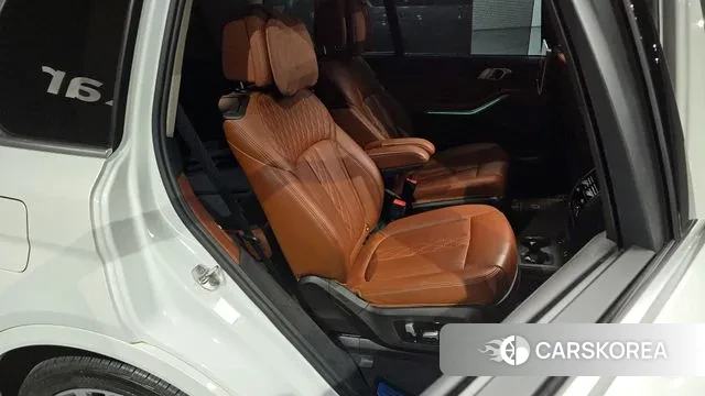 BMW X7 (G07) 2020 Белый из Кореи, фото 3