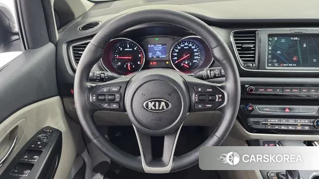 Kia The New Carnival 2018 Серый из Кореи, фото 3