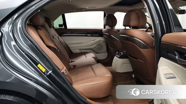 Genesis G90 2021 Серебристо-серый из Кореи, фото 3