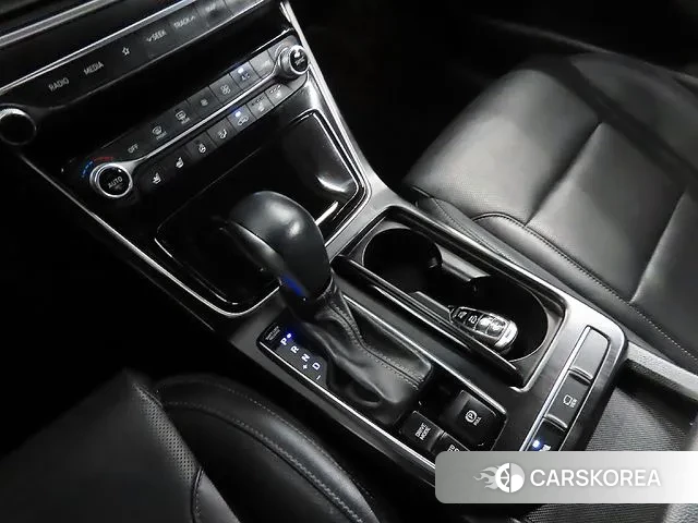 Hyundai Grandeur IG 2018 Белый из Кореи, фото 3