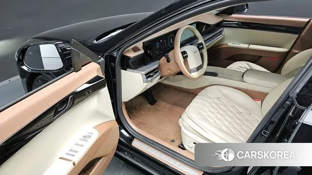 Hyundai Grandeur Hybrid (GN7) 2023 Черный из Кореи, фото 3