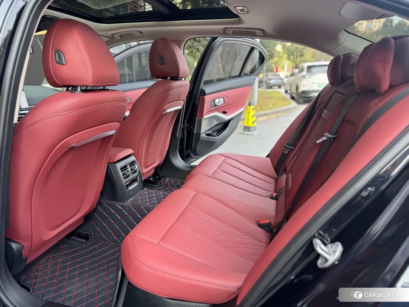 BMW 3 series 2024 Черный из Китая, фото 3