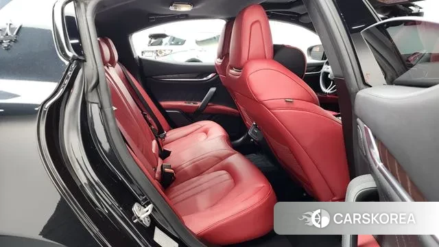 Maserati Ghibli 2020 Черный из Кореи, фото 3