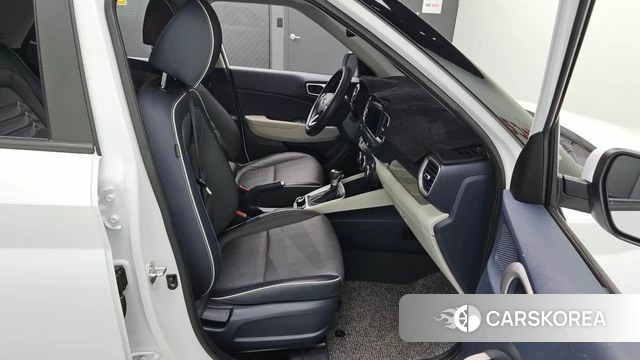 Hyundai Venue 2019 Белый из Кореи, фото 3