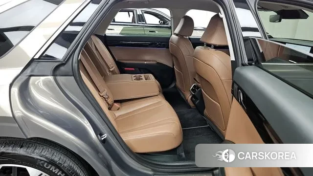 Hyundai Grandeur (GN7) 2023 Песочный из Кореи, фото 3