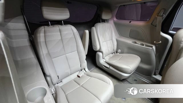 Kia All New Carnival 2018 Белый из Кореи, фото 3