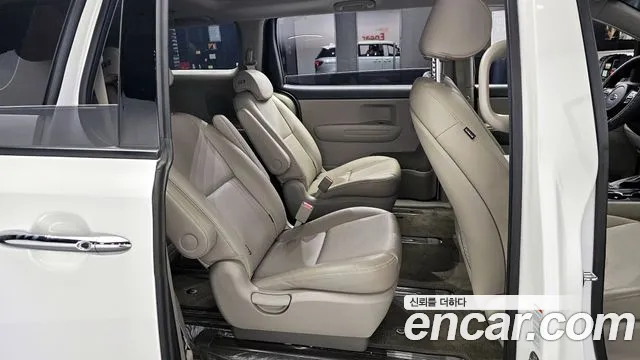 Kia The New Carnival id 2714882 из Кореи 3