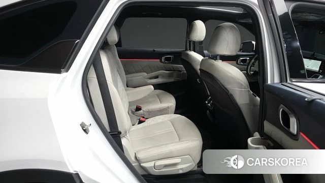 Kia Sorento 4th Generation 2022 Белый из Кореи, фото 3