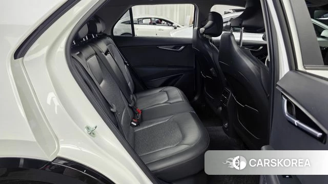 Kia Di Ol Nu Niro 2022 Белый из Кореи, фото 3