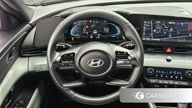 Hyundai The New Avante (CN7) 2024 Черный из Кореи, фото 3