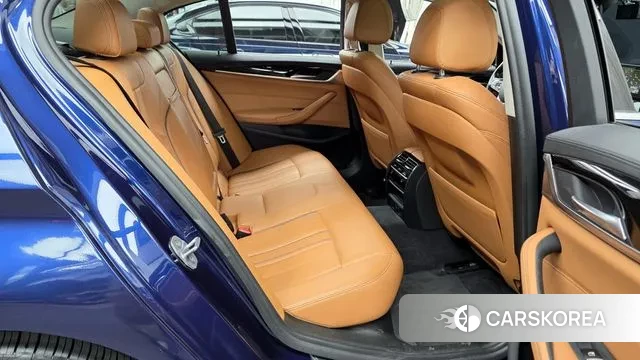 BMW 5 Series (G30) 2018 Синий из Кореи, фото 3