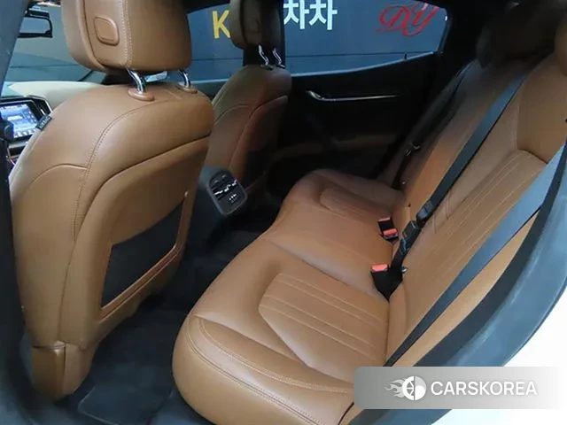 Maserati Ghibli 2020 Белый из Кореи, фото 3