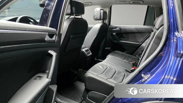 Volkswagen Tiguan second Generation 2018 Синий из Кореи, фото 3