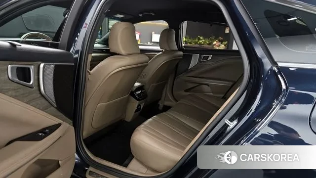 Kia K8 2023 Черный из Кореи, фото 3