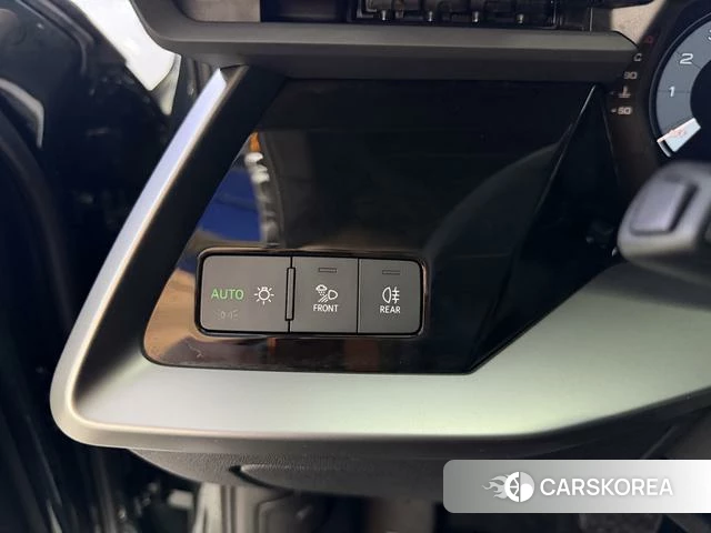 Audi A3 2023 Зеленый из Китая, фото 3