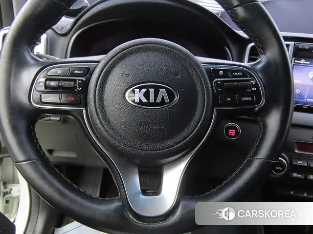 Kia Sportage 4th Generation 2018 Белый из Кореи, фото 3