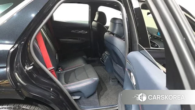 Genesis GV70 2021 Черный из Кореи, фото 3