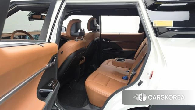 Ssangyong Torres EVX 2024 Белый из Кореи, фото 3