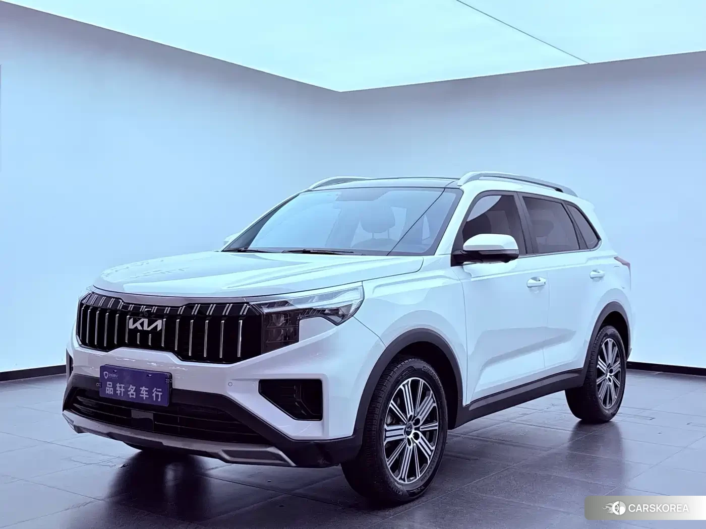 Kia Sportage 2023 Белый из Китая, фото 3