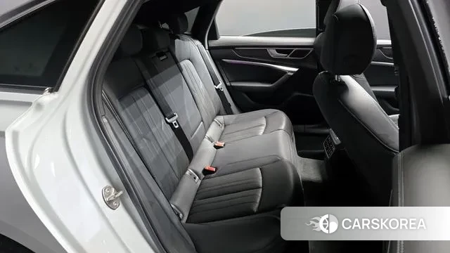 Audi A6 (C8) 2023 Белый из Кореи, фото 3