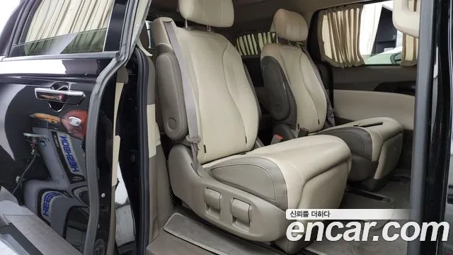 Kia Carnival 4th generation 2021 Черный из Кореи, фото 3