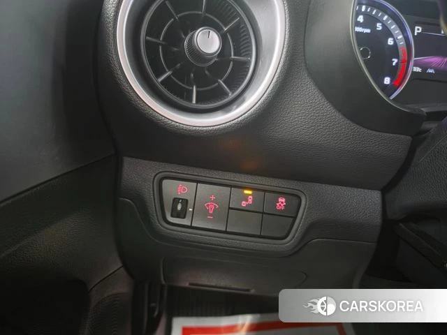 Kia The New K3 2nd generation 2022 Жемчужный цвет из Кореи, фото 3