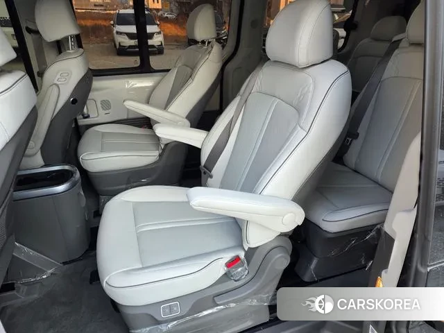 Hyundai Staria 2025 Черный из Кореи, фото 3