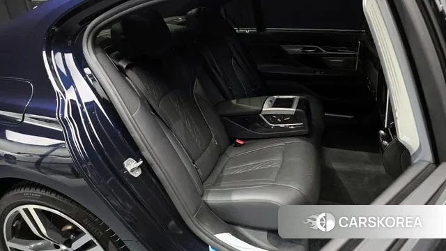 BMW 7 Series (G11) 2018 Черный из Кореи, фото 3