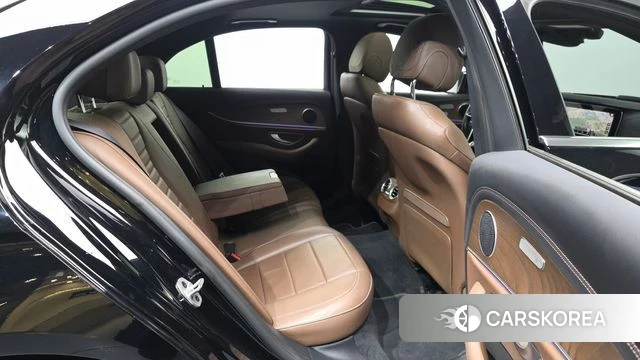 Mercedes-Benz E-Class W213 2020 Черный из Кореи, фото 3