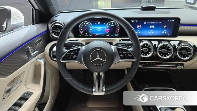 Mercedes-Benz A-Class W177 2024 Белый из Кореи, фото 3
