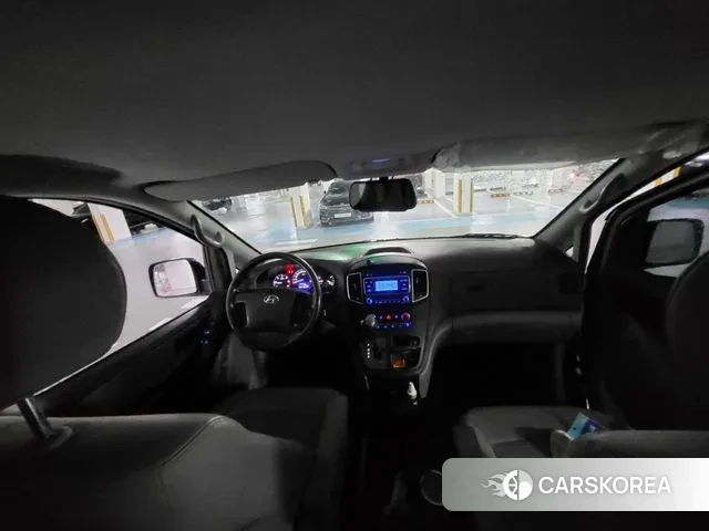 Hyundai The New Grand Starex 2020 Серебристо-серый из Кореи, фото 3