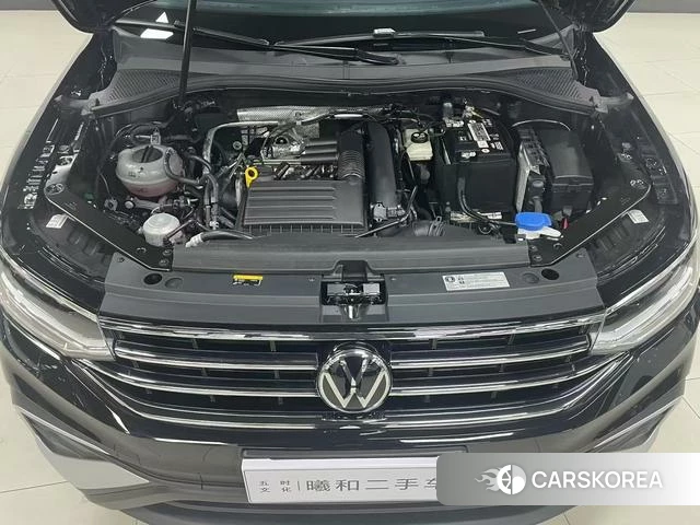 Volkswagen Tiguan L 2023 Черный из Китая, фото 3