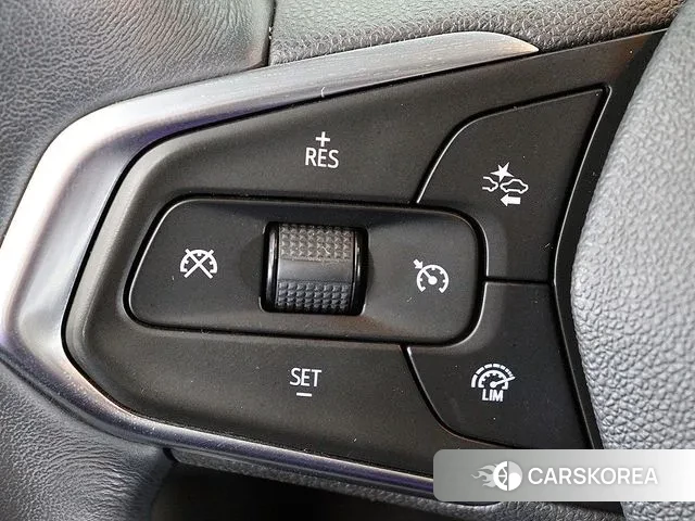 Chevrolet (GM Daewoo) Trailblazer 2020 Белый из Кореи, фото 3